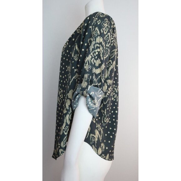 WOMEN'S BLACK BEIGE PRINT BLOUSE - SILKY TEXTURE - COLLECTIVE CONCEPTS - SIZE M - Picture 3 of 5